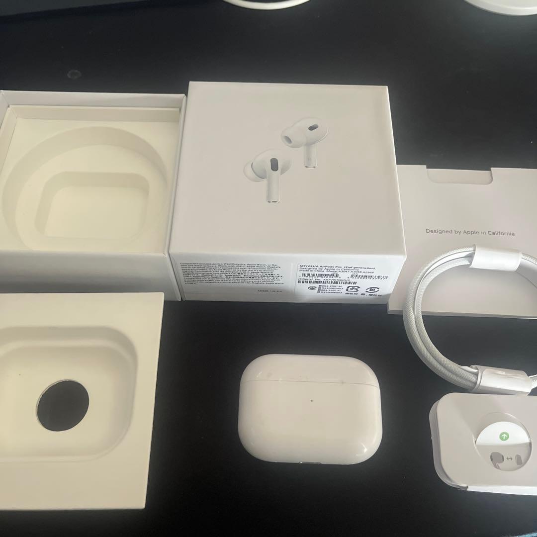 Apple AirPods Pro 2 完備品