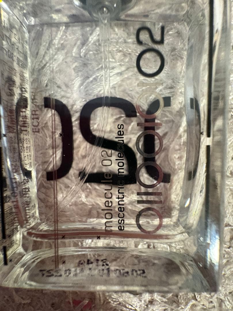 Escentric Molecules 02 エセントリック モレキュール 02