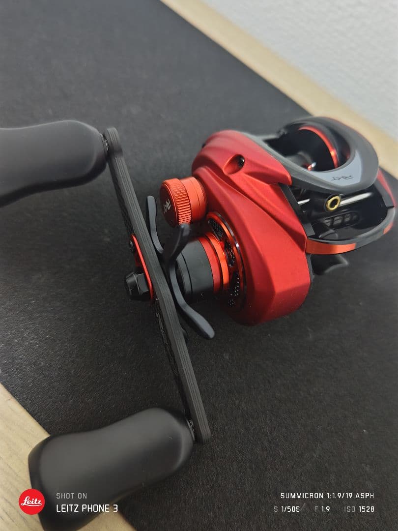 レボ5ロケット　右