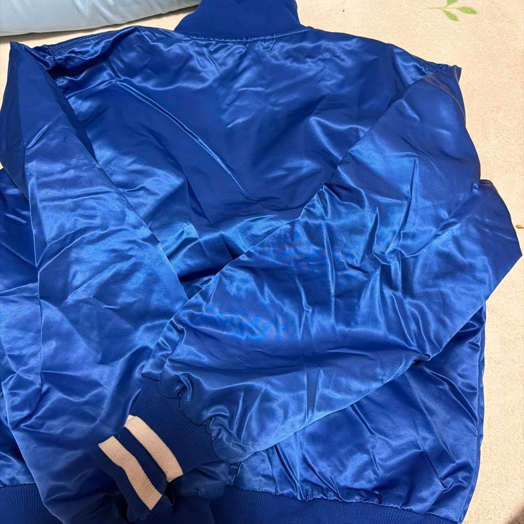Dodgers サテンジャケット 青