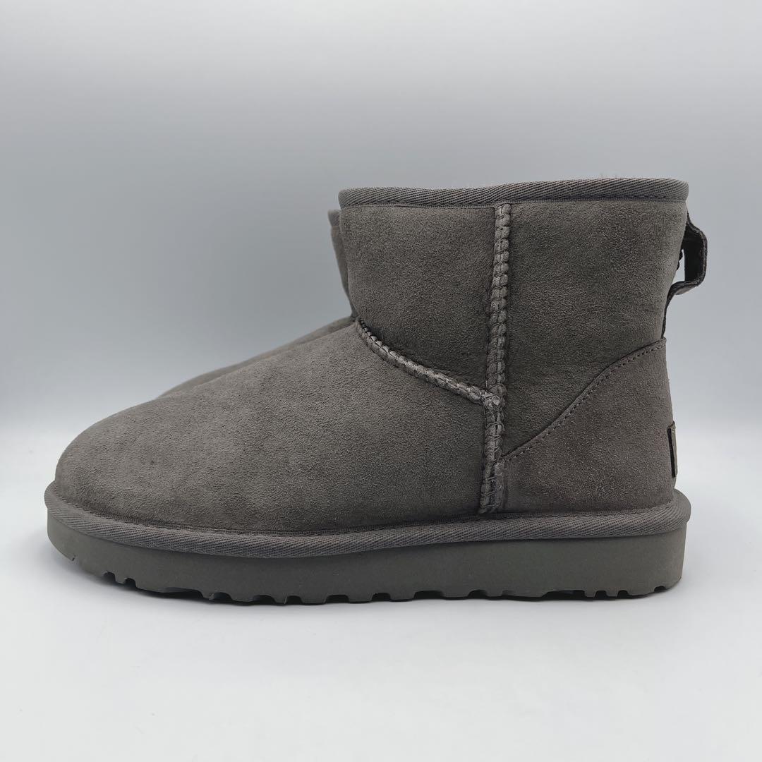 UGG CLASSIC MINI II ムートンブーツ【23cm】