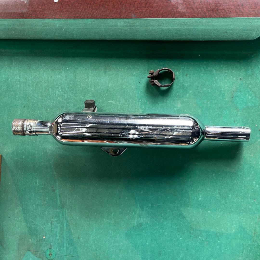 エストレア　純正マフラー