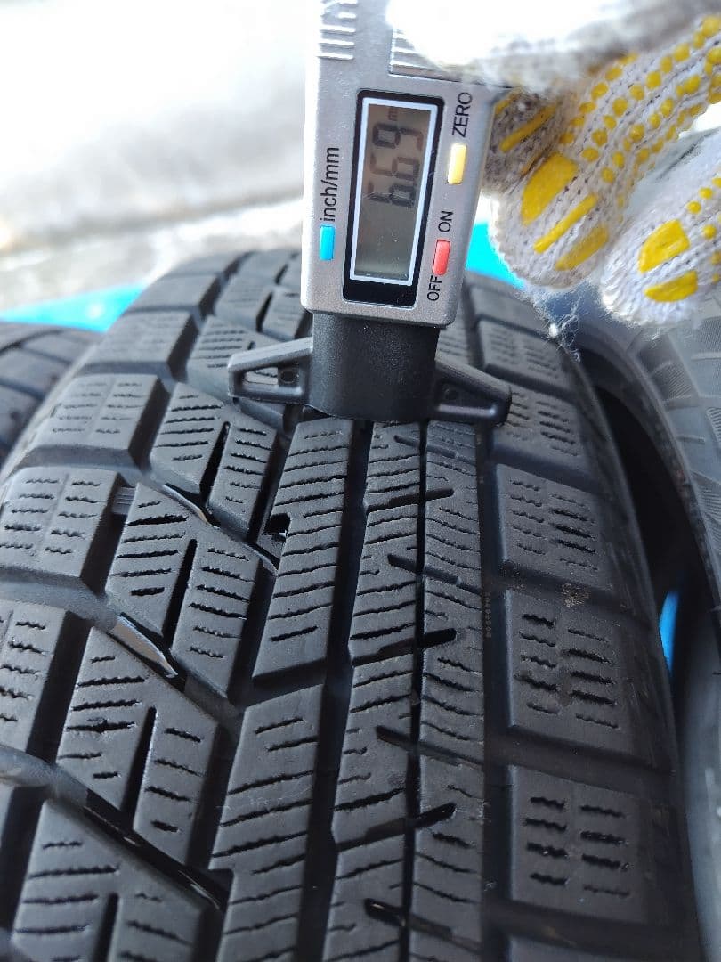 155/70R13【2/2】スタッドレスタイヤ、スチールホイール付、2本分割