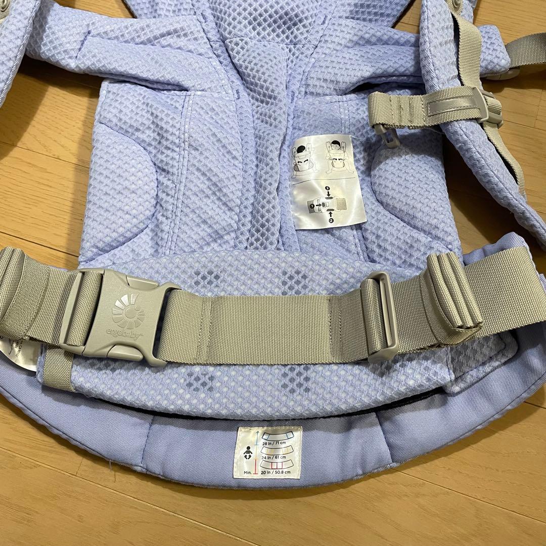 美品✨　エルゴベビー 抱っこひも　オムニブリーズ ポーチ付 ブルーラベンダー