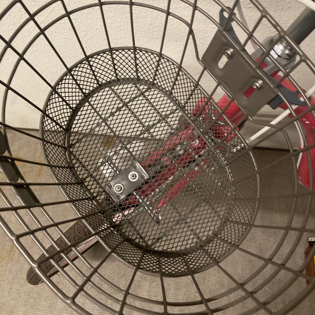 ピンクシティサイクル 自転車　子供用　女の子　24インチ　ヘルメット付き