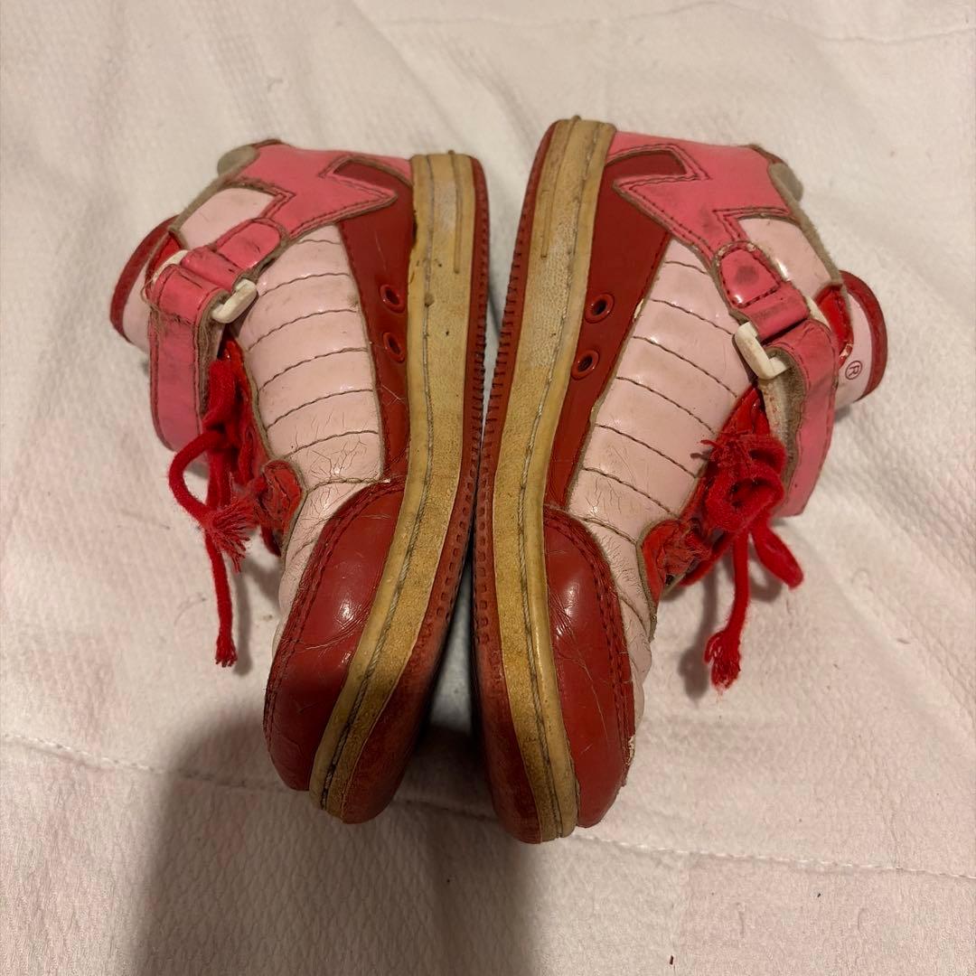 BABY MILO Hello KittyTシャツ 110 シューズ5足　セット