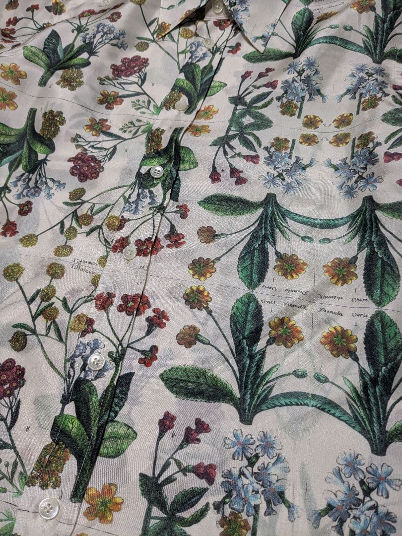 CABaN シルク パレルモフラワープリントレギュラーシャツ 総柄ブラウス