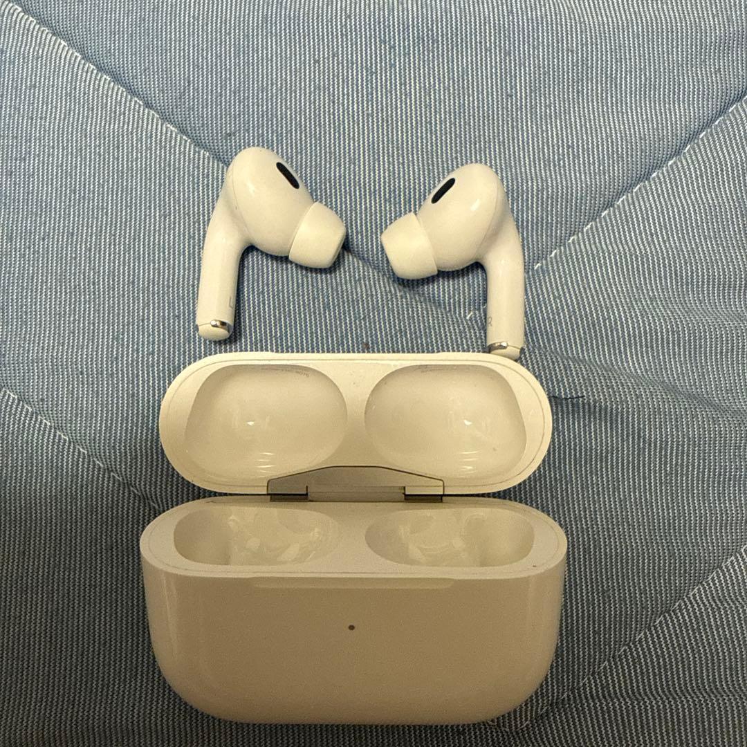 AirPods Pro 2本体 ホワイト イヤーチップ付き