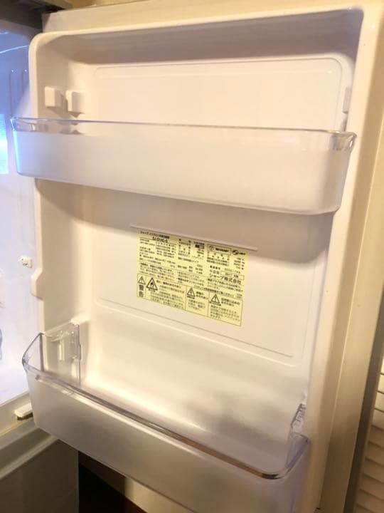 SHARP 2ドア冷蔵庫　美品