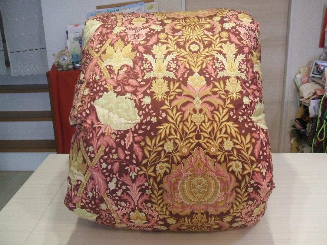 （ダブル）新品【六つ星】ブラック ＊フランス産９５％＊増量１，７キロ＊羽毛布団