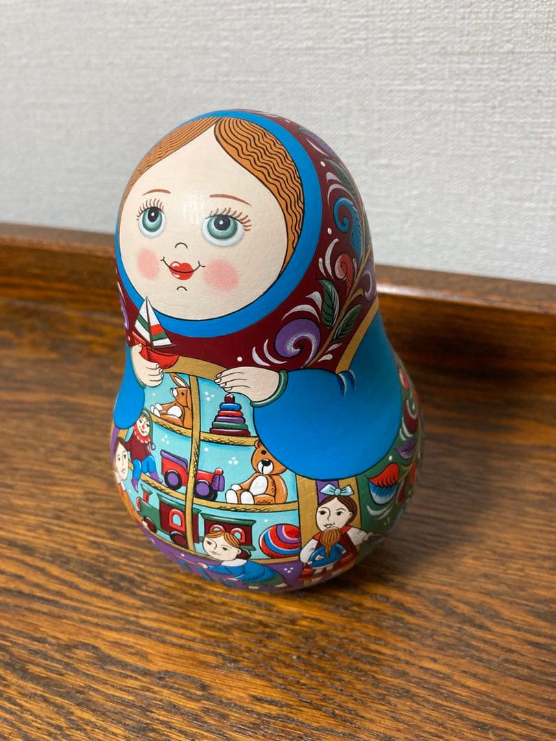 ロシア雑貨☆起き上がりこぼし♪『Toy shop』マトリョーシカ オリガ作