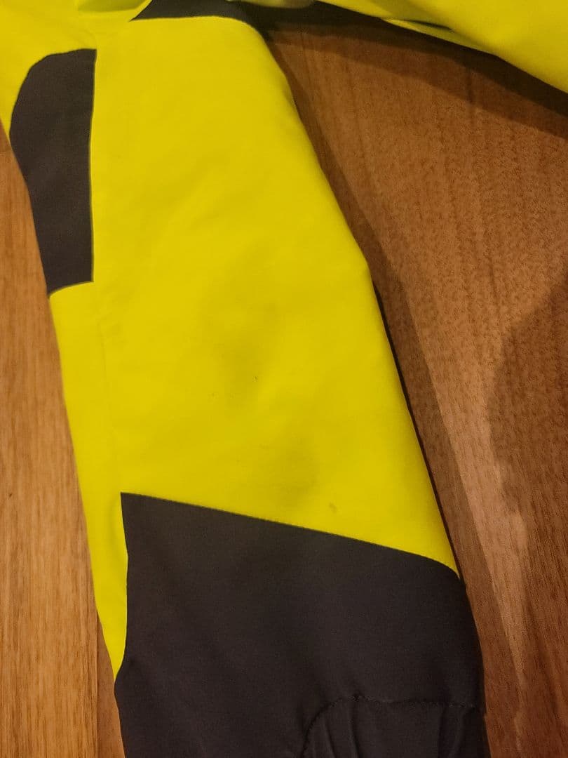 DESCENTE 上下 ジャケMパンツ(丈はM、ウエストS)