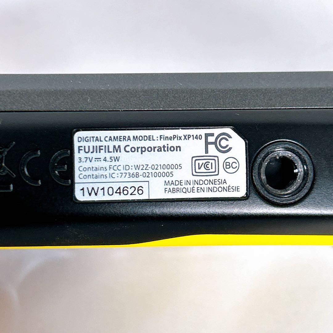 【美品】 FUJIfILm コンパクトデジタルカメラ 防水カメラ XP140