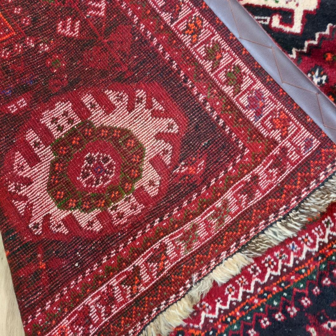 ペルシャ絨毯　シ－ラーズ産 265x165 クリーニング済 shiraz