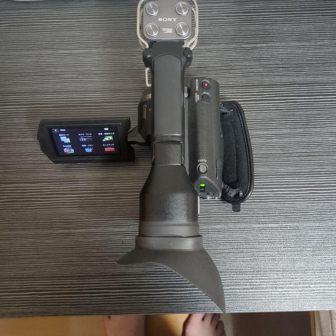 SONY NEX-VG20 本体 DJI スマホ用ジンバル付けます。