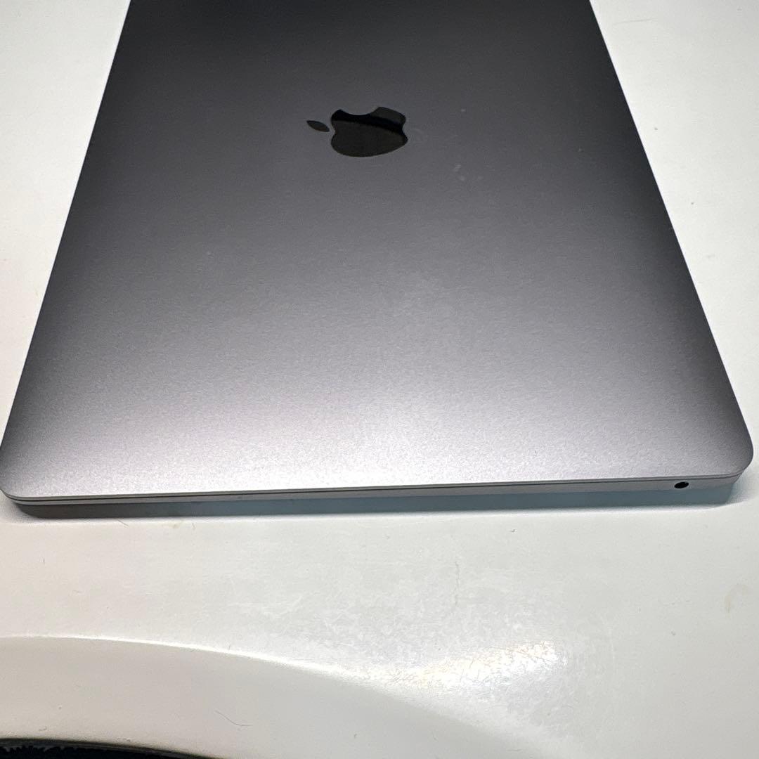 MacBook本体 MacBookAir M1 256GB SSD