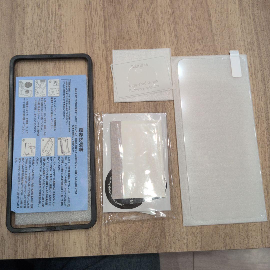 AQUOS wish 4 SH-52E ブラック　ケース　フィルム付き