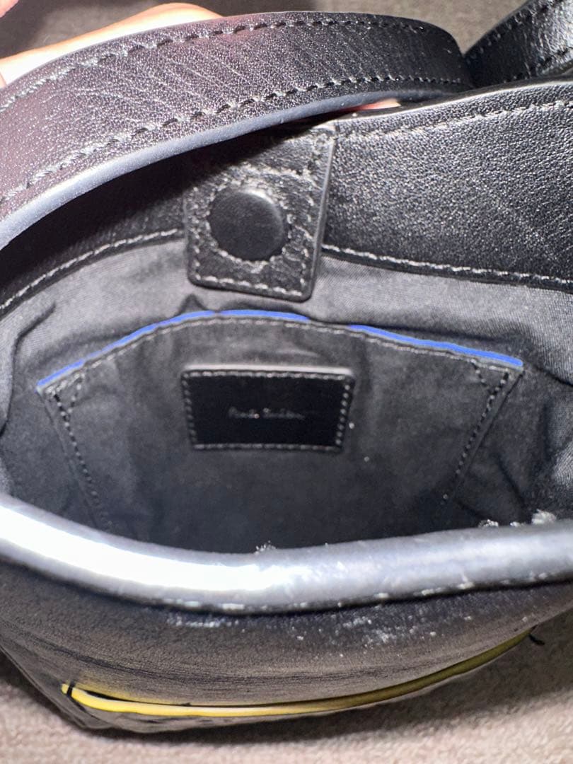 Paul Smith 黒レザーショルダーバッグ