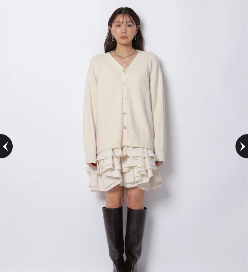 新品 JUSGLITTY〈美香さんコラボ〉カーデ×ペプラムワンピSET