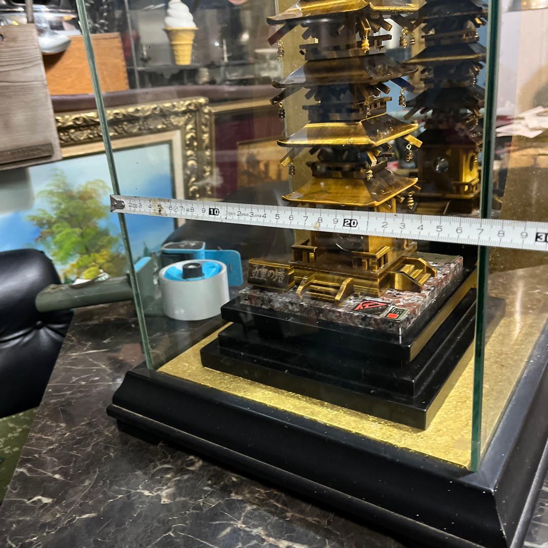 虎目石五重の塔、五重の塔、水晶五重の塔、