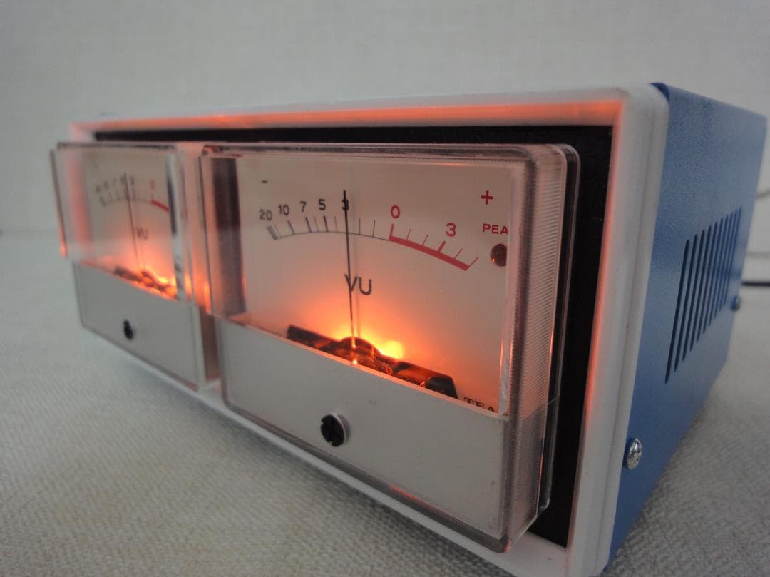 自作ステレオVUメーター191号機（TEACピーク表示付）