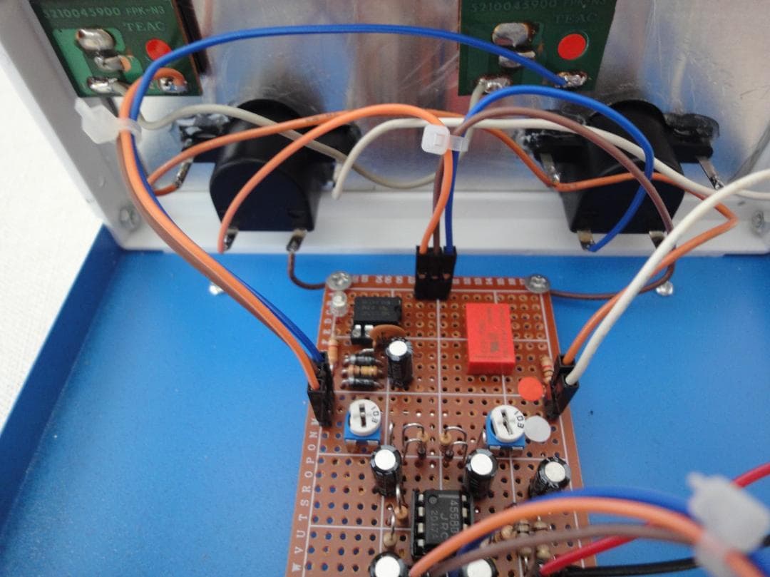 自作ステレオVUメーター191号機（TEACピーク表示付）