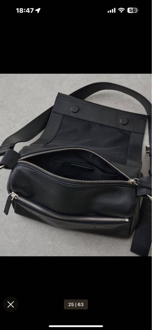 BEARDSLEY （ビアズリー） ＜ベルト付替え可＞ レザーボディバッグ