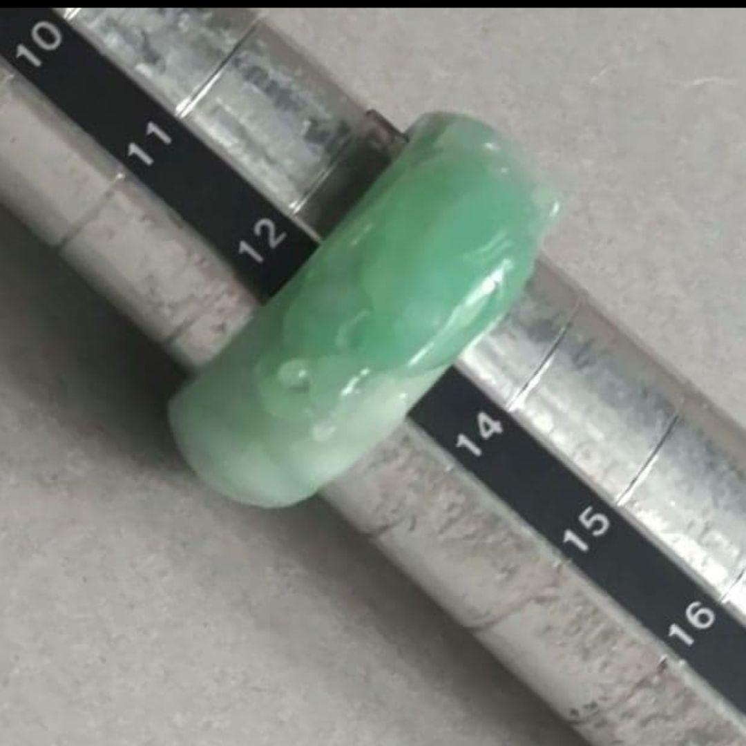 82R111指輪 翡翠 ひすい アクセサリー