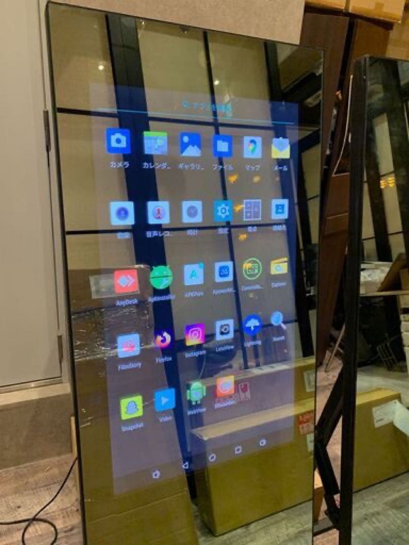 【値下げ】デジタル看板　デジタルサイネージ　タッチパネルで操作簡単！