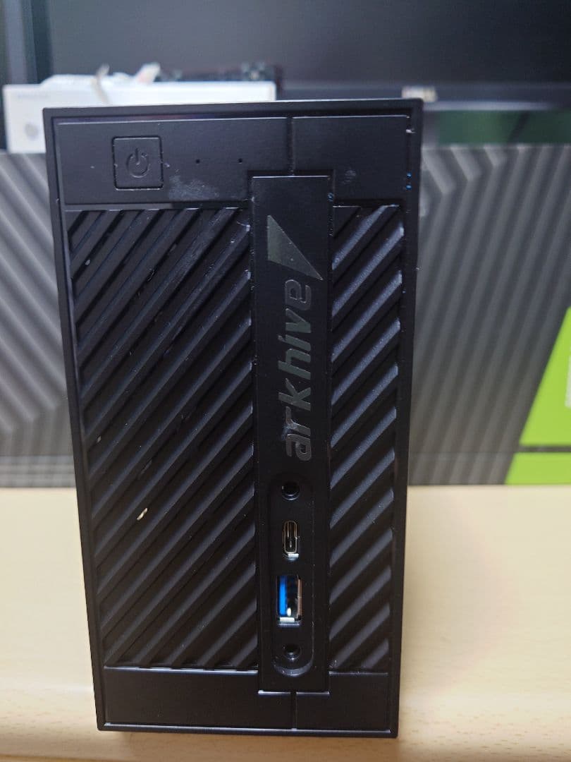 ジャンク品DeskMini 310 ark hive