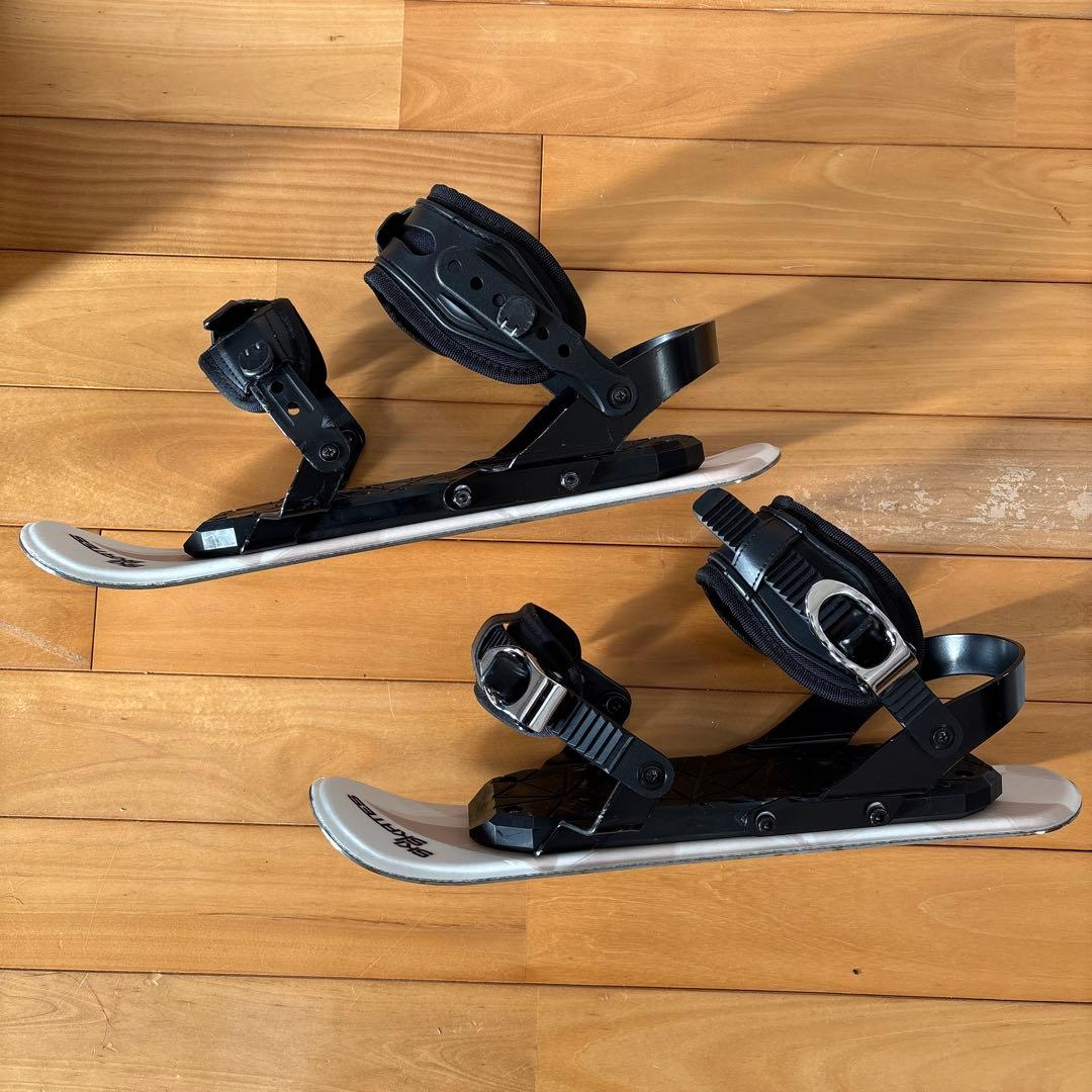 【美品】使用回数2回 SKISKATES スノーボードブーツ用 feet