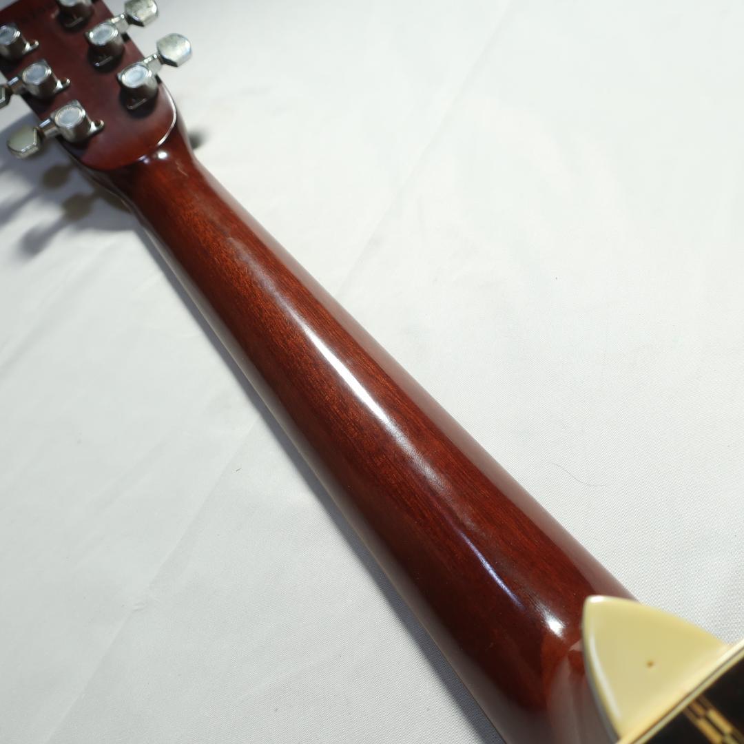 Morris W-30 アコースティックギター ハードケース付