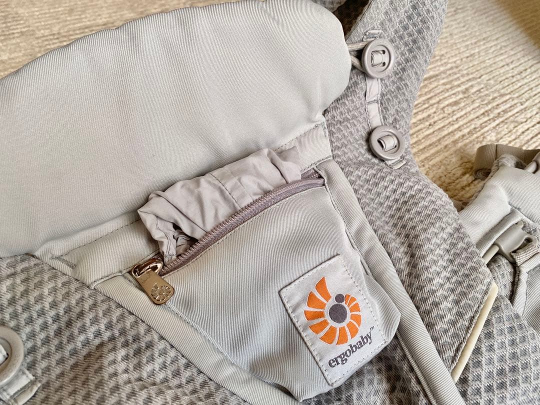 エルゴベビーオムニブリーズ ライトグレー