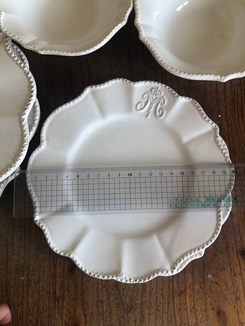お値下げ　ディスプレイ　お皿2枚（大）お皿2枚（中）ボウル2枚　オシャレ