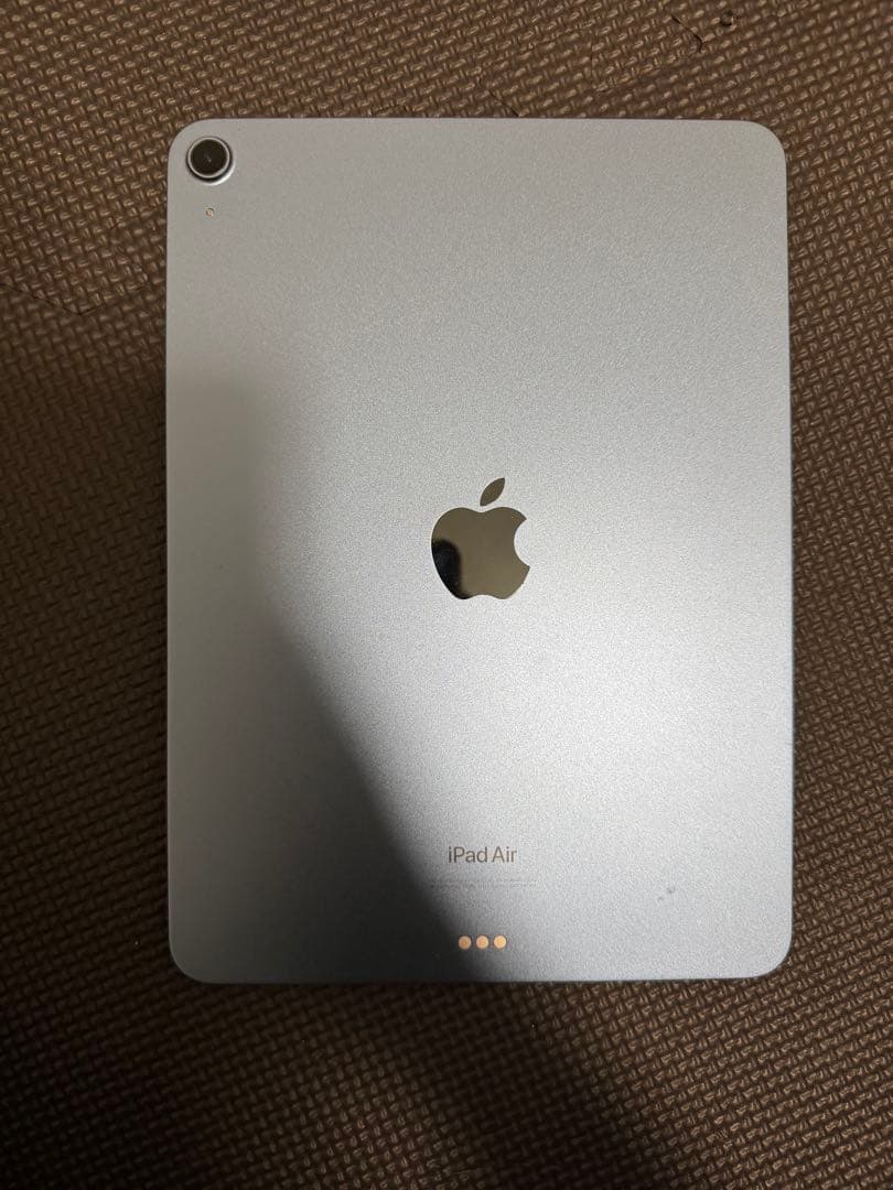 Apple iPad air 第五世代 64gb 箱、充電器付バッテリー93％