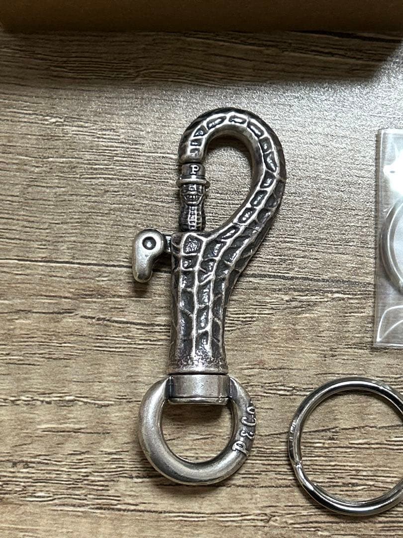 ピーナッツカンパニー　キーホルダー