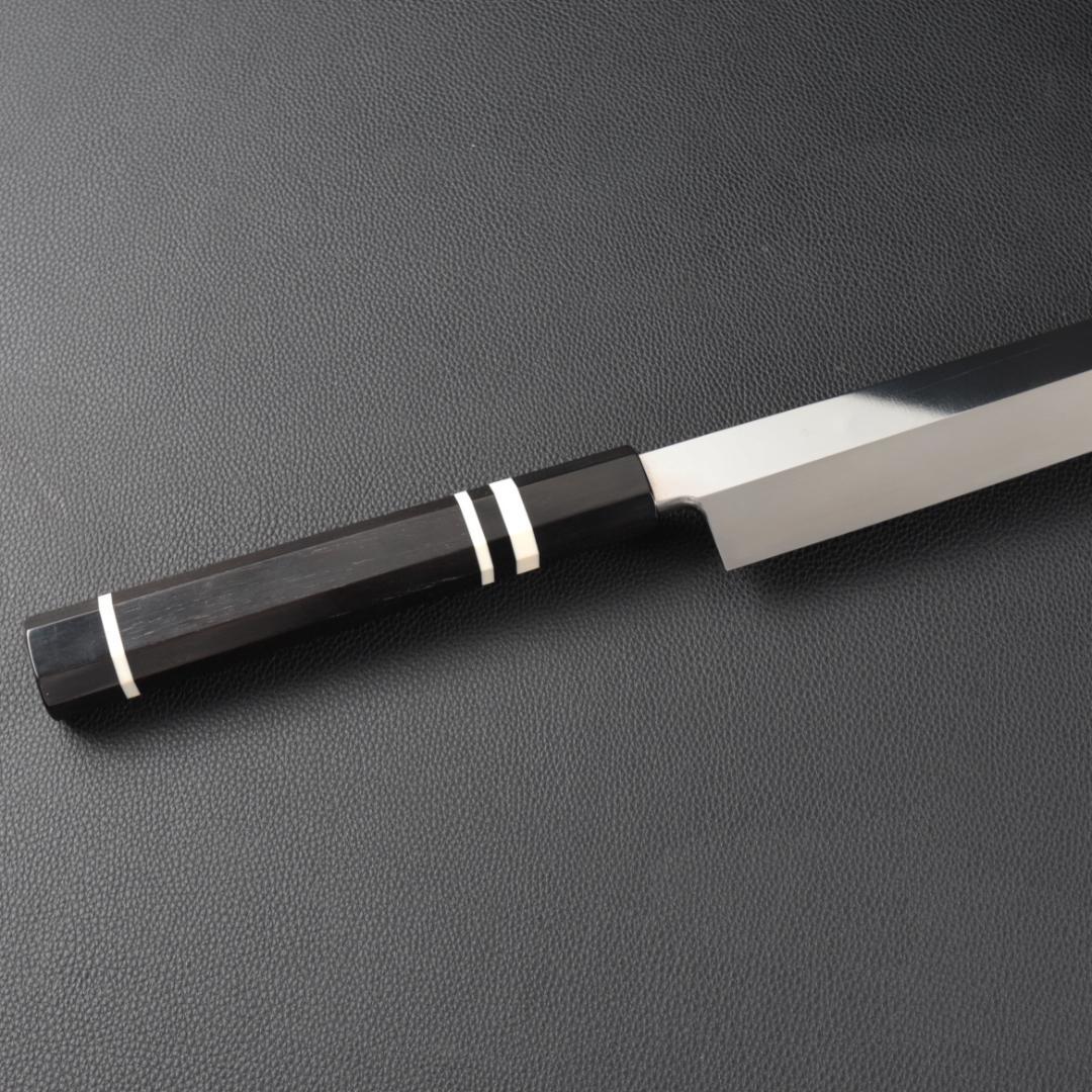 10864柳刃包丁 尺三 鏡面仕上げ 刃は究極の切れ味 黒檀黒水牛白三本巻八角柄