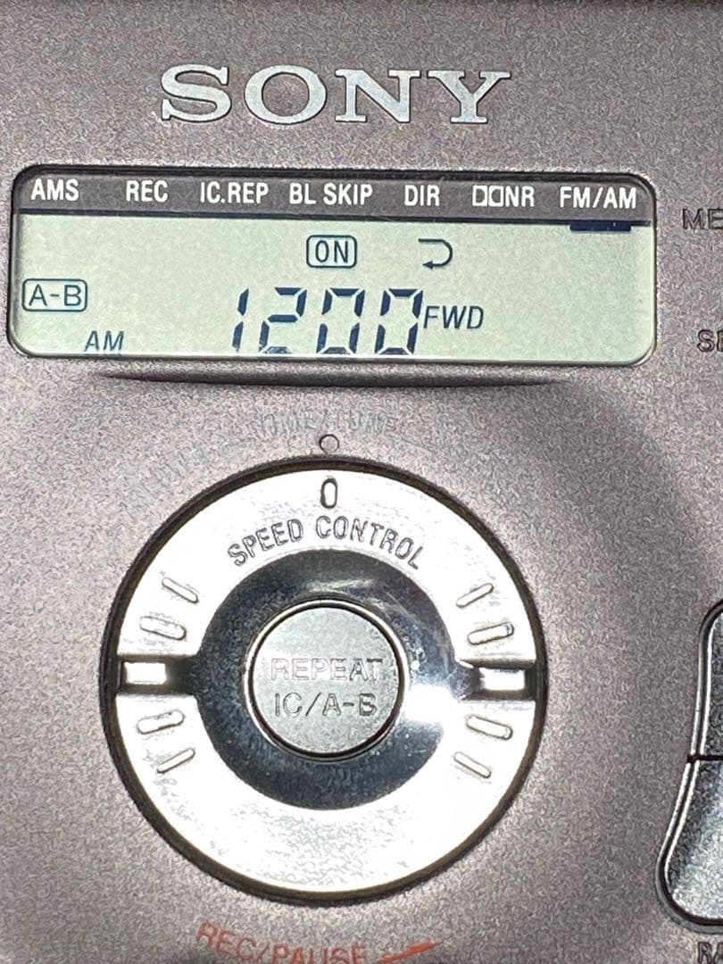 ソニー　カセット型ウォークマン　WM-GX822