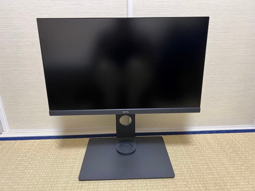 BenQ SW270C フォトグラファーモニター