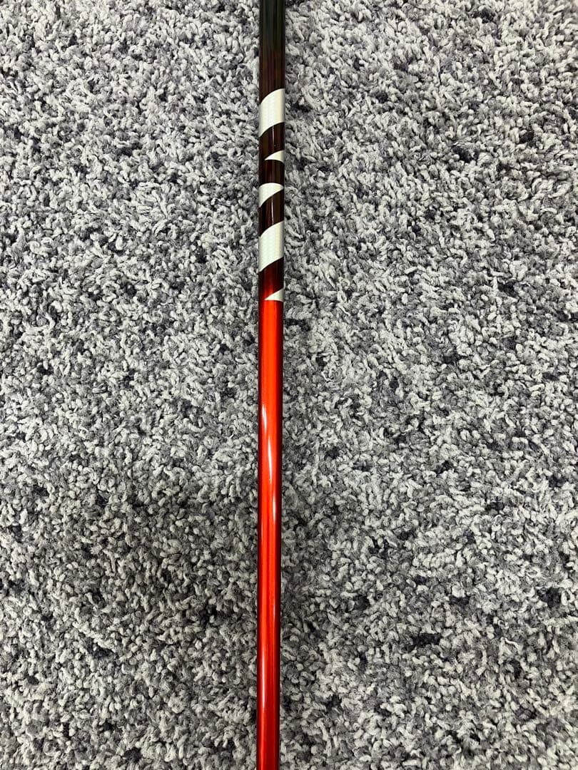 VENTUS TRレッドVELOCRE テーラーメイドスリーブ付き　1W用