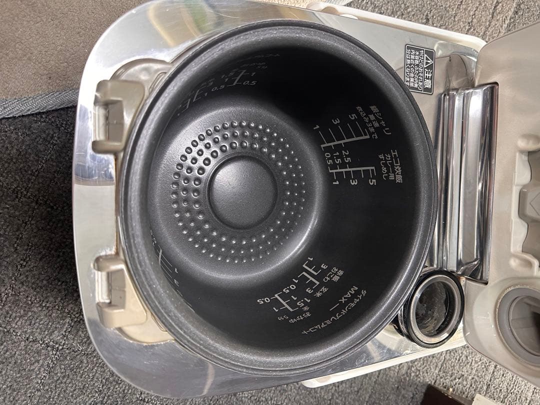 2020年製Panasonic スチームIH炊飯器 SR-STS100 5.5合