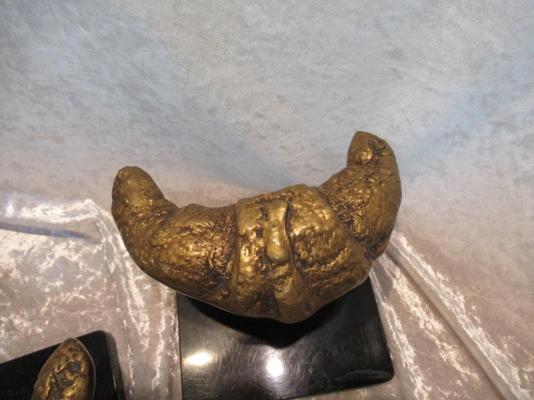 ドアノブ　作家物　真鍮　クロワッサン型　2個セット