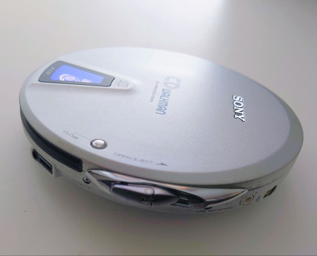 SONY CD WALKMAN D-E01 スロットイン純正リモコン カバー付き
