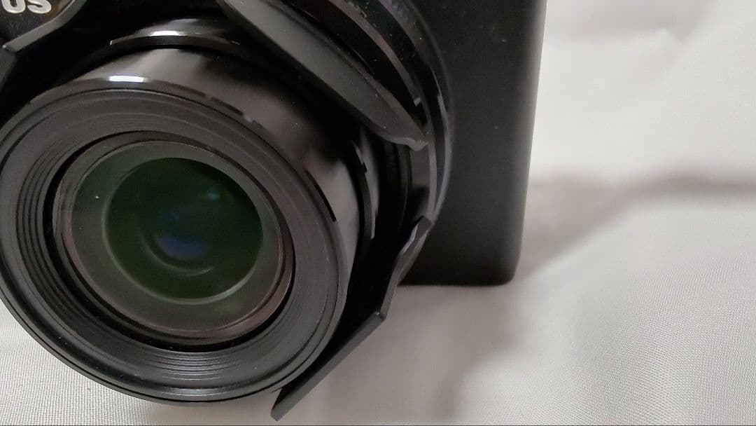 OLYMPUS XZ-2 純正自動開閉キャップ付き