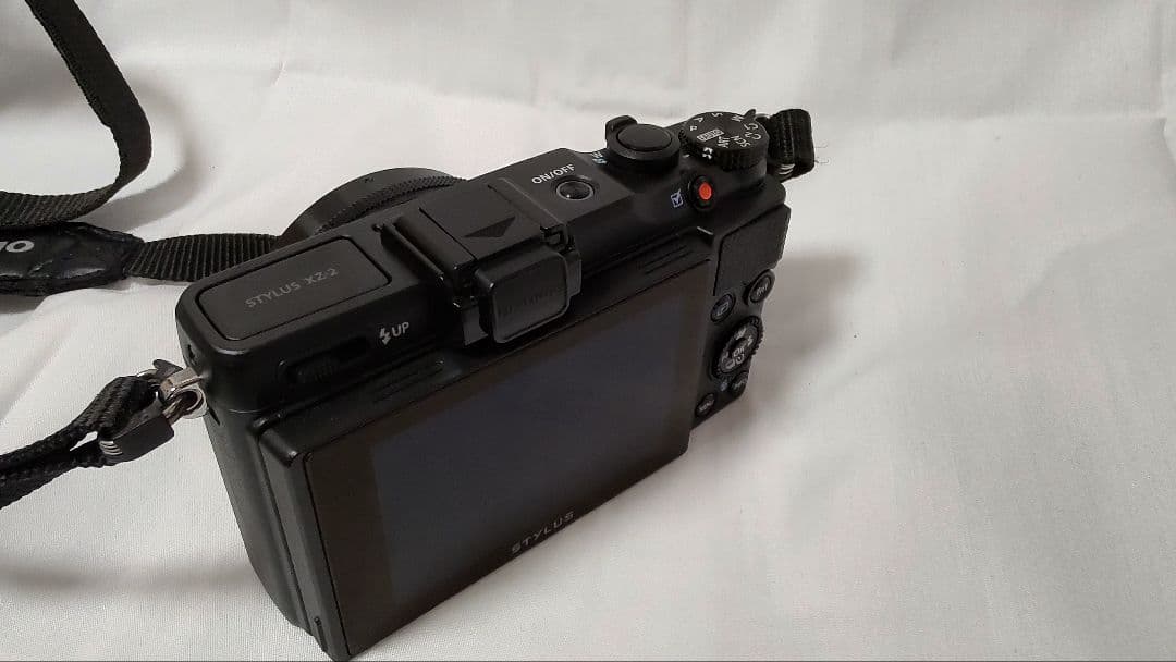 OLYMPUS XZ-2 純正自動開閉キャップ付き