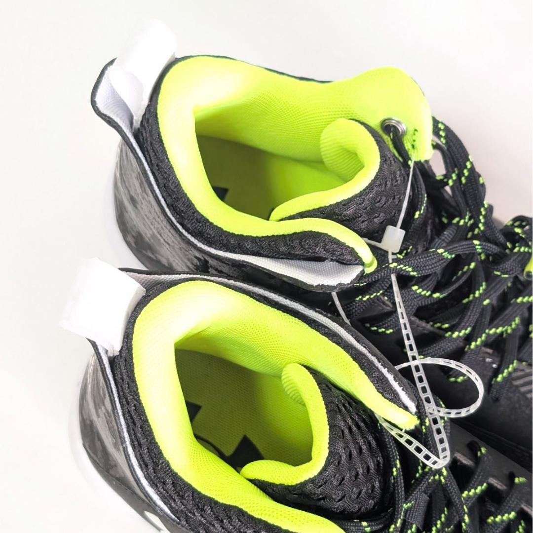 Under Armour アンダーアーマー 28.5㎝ アメフトスパイク 蛍光緑