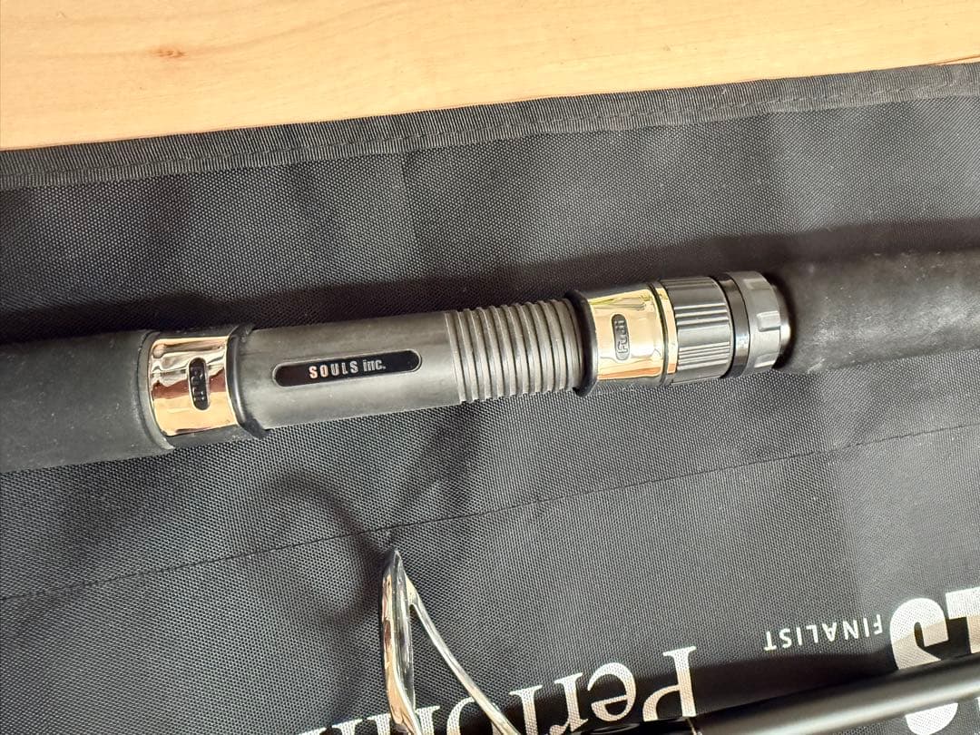 SOULS PS-08oLN8S ヘルクロスカーボン