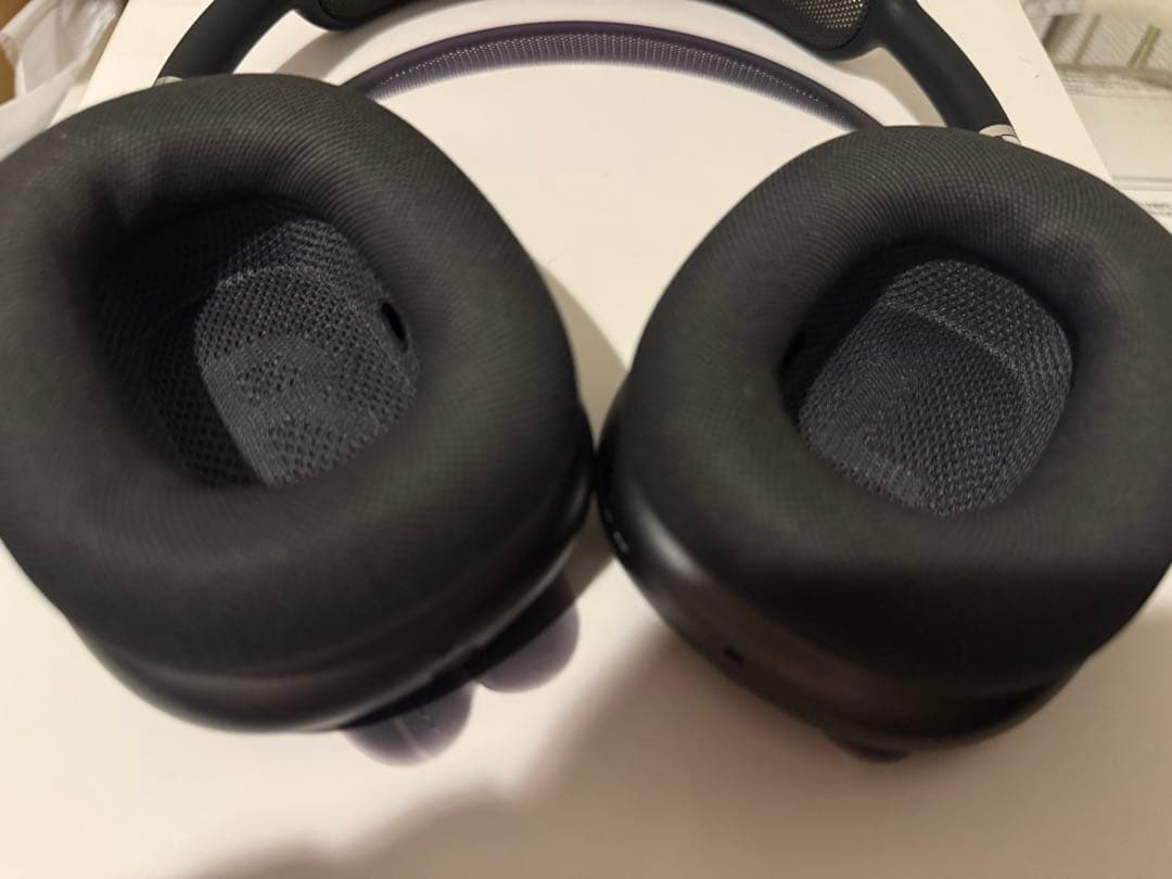 Airpods Max 第一世代