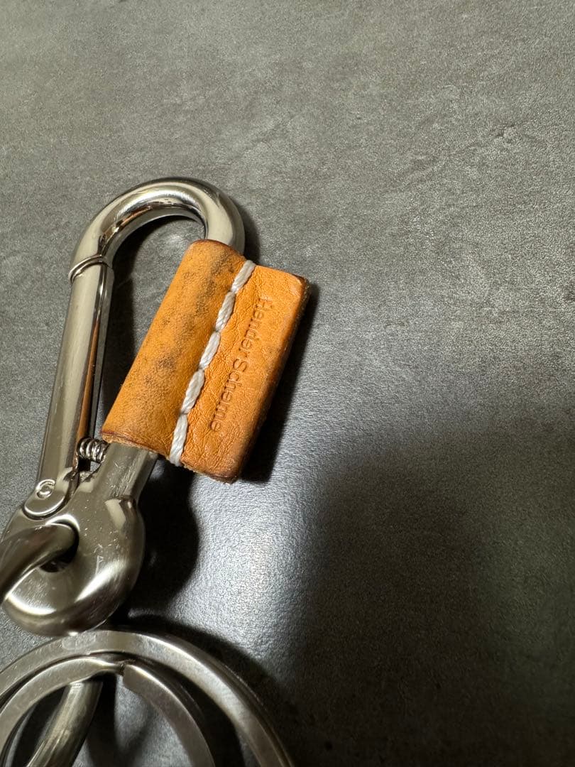 エンダースキーマ　キーリング　カラビナ