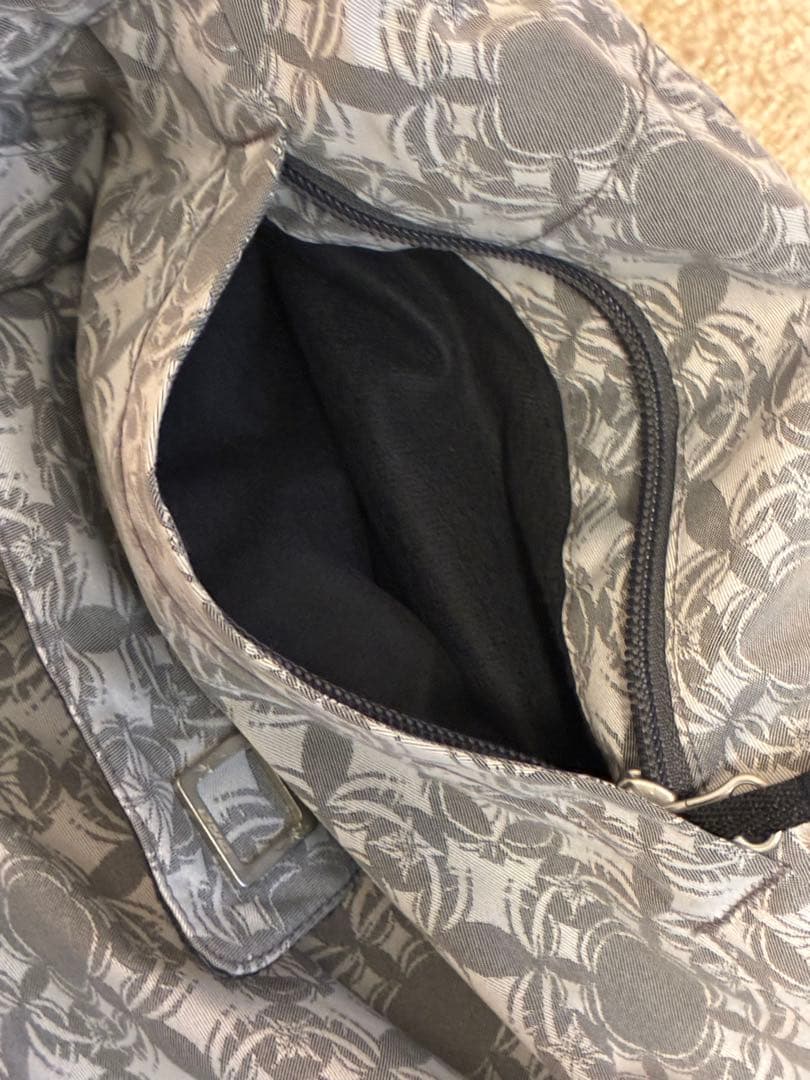 【美品】スキー　スノーボードウエア　スパイダー　パンツ　グレー　M